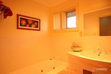 Property photo of 13 Veness Circuit Narellan Vale NSW 2567