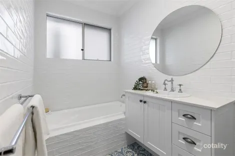 Property photo of 23 Brae Street Wavell Heights QLD 4012