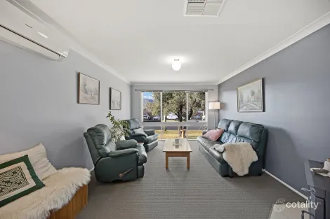 Property photo of 11 Harrier Parade Calala NSW 2340