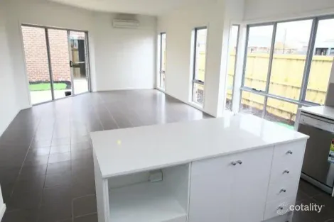 Property photo of 26 Delaney Boulevard Williams Landing VIC 3027