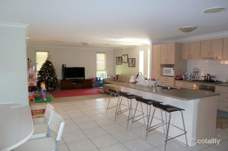 Property photo of 24 Dunlop Avenue Ropes Crossing NSW 2760