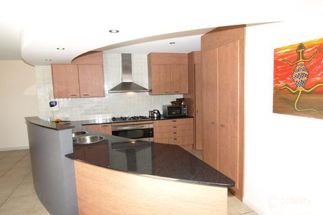 Property photo of 203 Bicentennial Drive Jerrabomberra NSW 2619