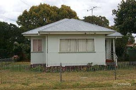 1 Peel St, South Toowoomba, QLD 4350