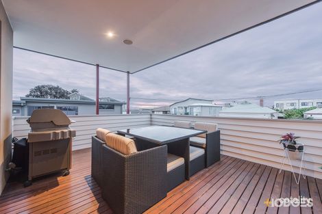 Property photo of 4 Lord Weaver Grove Bonbeach VIC 3196