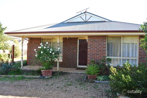 Property photo of 2 Epsom Close Bacchus Marsh VIC 3340