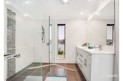 Property photo of 12 South Bay Drive Varsity Lakes QLD 4227