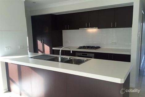 Property photo of 18 Beauchamp Drive The Ponds NSW 2769