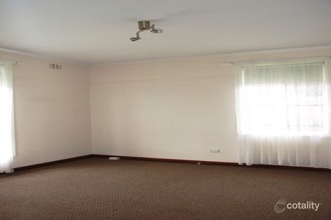 Property photo of 10 Beck Street Moe VIC 3825
