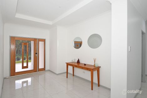 Property photo of 11 Signature Court Urraween QLD 4655