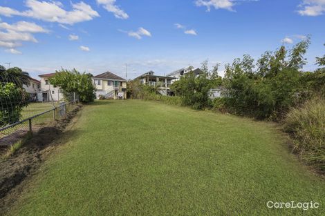 Property photo of 73 Seaville Avenue Scarborough QLD 4020
