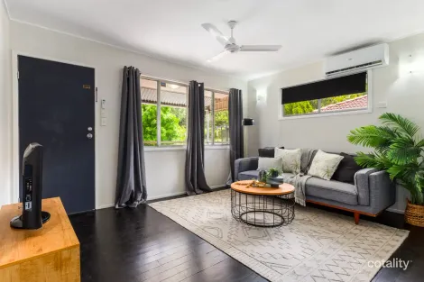 Property photo of 104 Old Ipswich Road Riverview QLD 4303