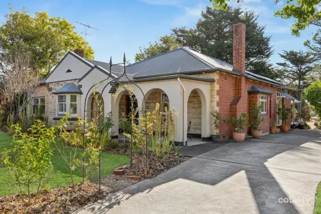 10 Shepherd Rd, Chapel Hill, SA 5153