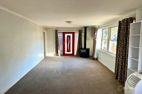 Property photo of 93 Bay Road Eagle Point VIC 3878