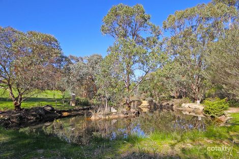 Property photo of 33 Connemara Drive Brigadoon WA 6069