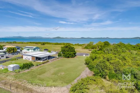 52 Wentworth St, Bowen, QLD 4805