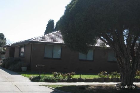 32 Rathcown Rd, Reservoir, VIC 3073