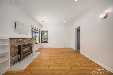 Property photo of 32 Wareena Street Wangaratta VIC 3677