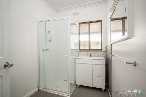 Property photo of 32 Wareena Street Wangaratta VIC 3677