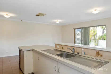 Property photo of 8 Atherton Close Greenfields WA 6210