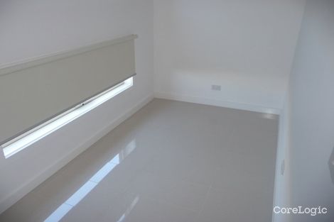 Property photo of 22 Densham Way Craigieburn VIC 3064