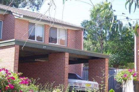 Property photo of 30/6 Jacquinot Place Glenfield NSW 2167
