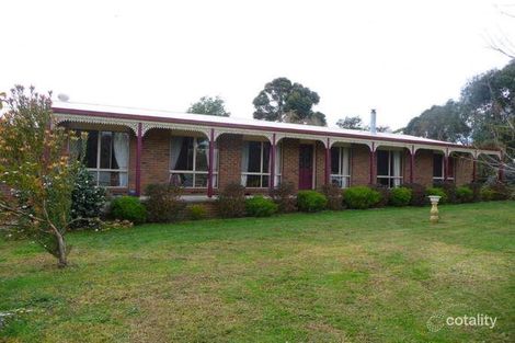 11 Fairway Dr, Drouin, VIC 3818