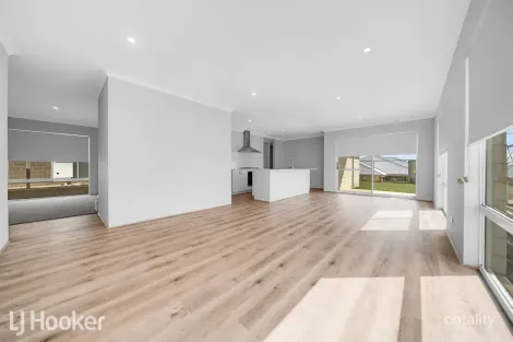 Property photo of 10 Primrose Road Alkimos WA 6038