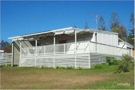 1 Tuross Bvd, Tuross Head, NSW 2537