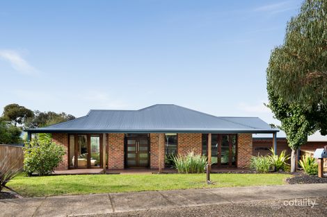 Property photo of 14 Landano Way Doreen VIC 3754