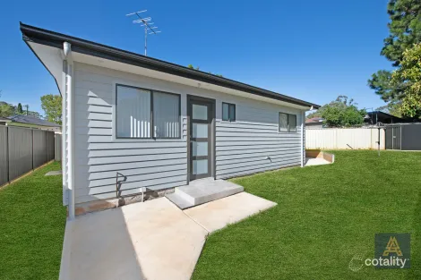 12a Gilmore Rd, Lalor Park, NSW 2147