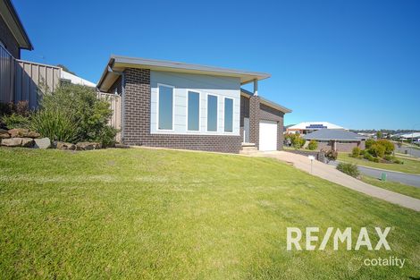 Property photo of 9 Glenrock Close Bourkelands NSW 2650