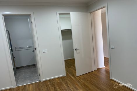 Property photo of 23 Leafspring Road Donnybrook VIC 3064