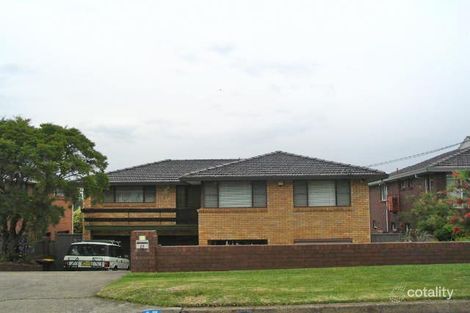 17 Rushton Dr, Kanahooka, NSW 2530