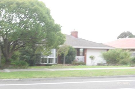 Property photo of 20 Chalcot Drive Endeavour Hills VIC 3802