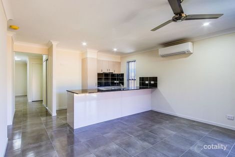 Property photo of 10 Ward Street Flinders View QLD 4305