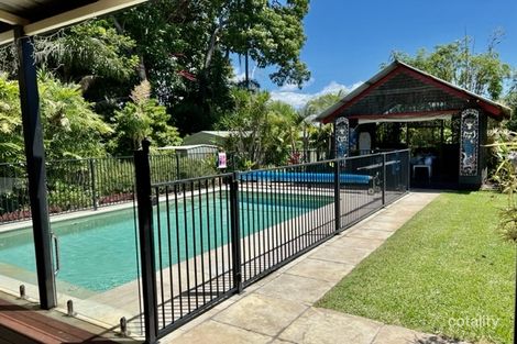 Property photo of 11 Okinya Street Biggera Waters QLD 4216