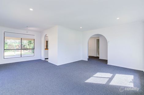Property photo of 12 Callinar Court Meadowbrook QLD 4131