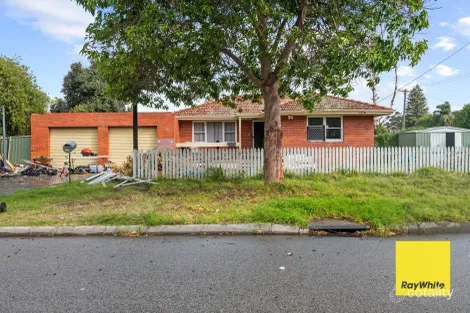Property photo of 32 Meyrick Way Langford WA 6147