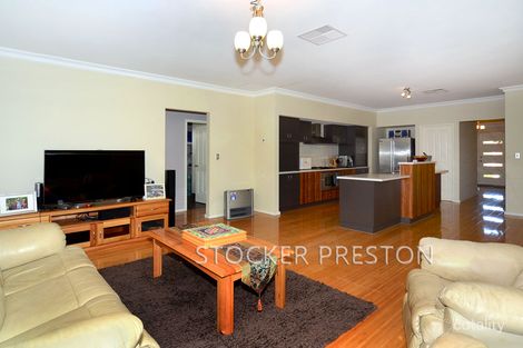 Property photo of 17 Heatherglen Road Australind WA 6233
