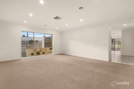 Property photo of 56 Laurimar Boulevard Doreen VIC 3754