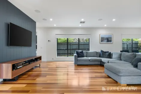 Property photo of 7 Kilsyth Avenue Kilsyth VIC 3137