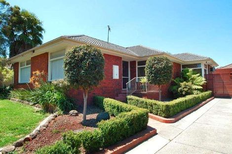 4 Rupert Dr, Mulgrave, VIC 3170