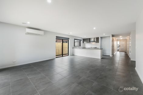 Property photo of 44 Abbeyard Drive Clyde VIC 3978