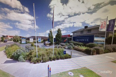 21 Grandvue Bvd, Officer, VIC 3809