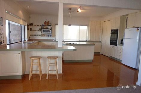 Property photo of 141 Ocean View Drive Wamberal NSW 2260