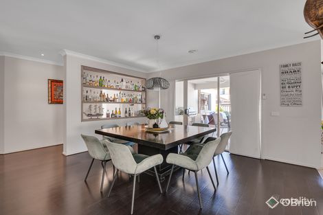 Property photo of 28 Ridgegreen View Caroline Springs VIC 3023