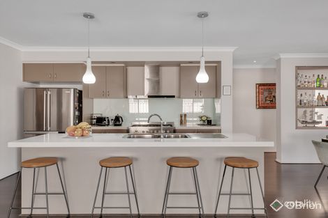Property photo of 28 Ridgegreen View Caroline Springs VIC 3023