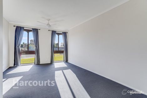 Property photo of 9 Yallara Street St Helens Park NSW 2560