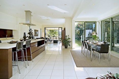 Property photo of 5240 Marine Drive North Hope Island QLD 4212