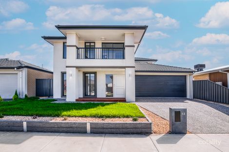 13 Pembrokeshire Loop, Clyde, VIC 3978